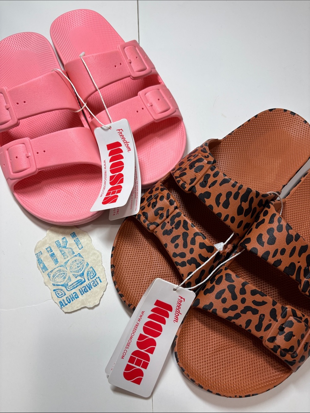 Freedom Moses Women’s 43 Plastic Slide Sandal Bundle BNWT
